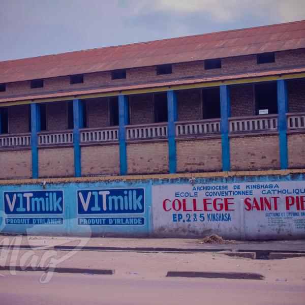 La devanture du collège St Pierre dans la commune de Kinshasa 